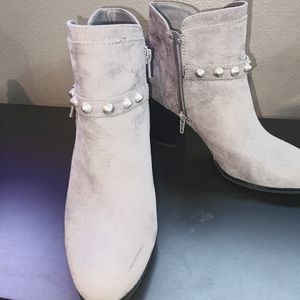 Ankle booties